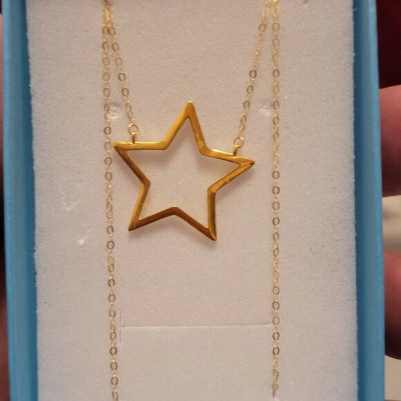18k Saudi Gold 18 Inches Necklace With Pendant - Picture 1 of 6